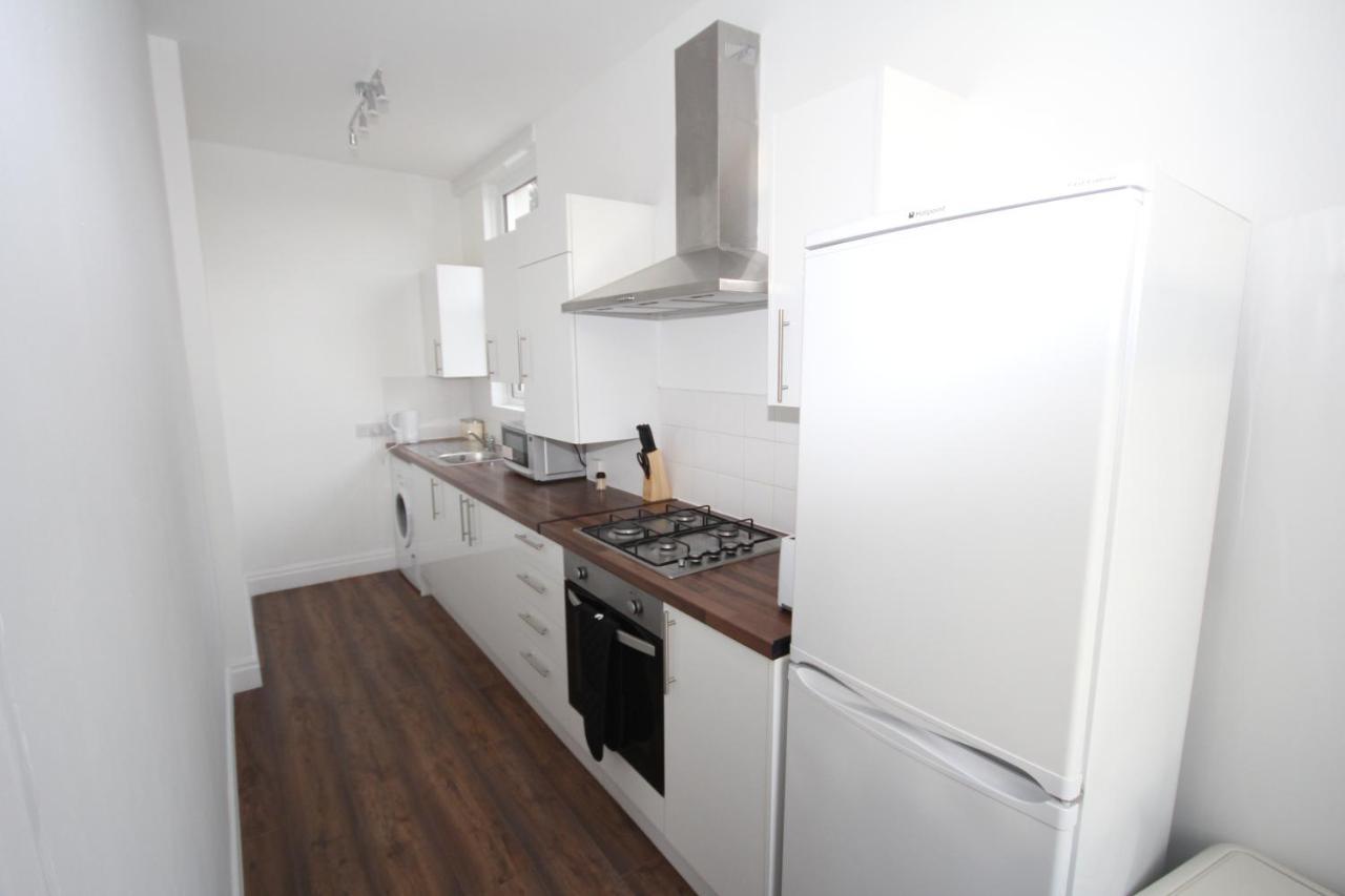 Great West Road Apartments Flat C London Eksteriør bilde