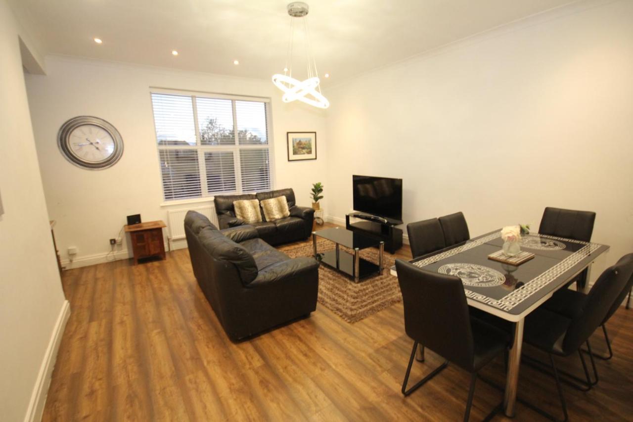 Great West Road Apartments Flat C London Eksteriør bilde